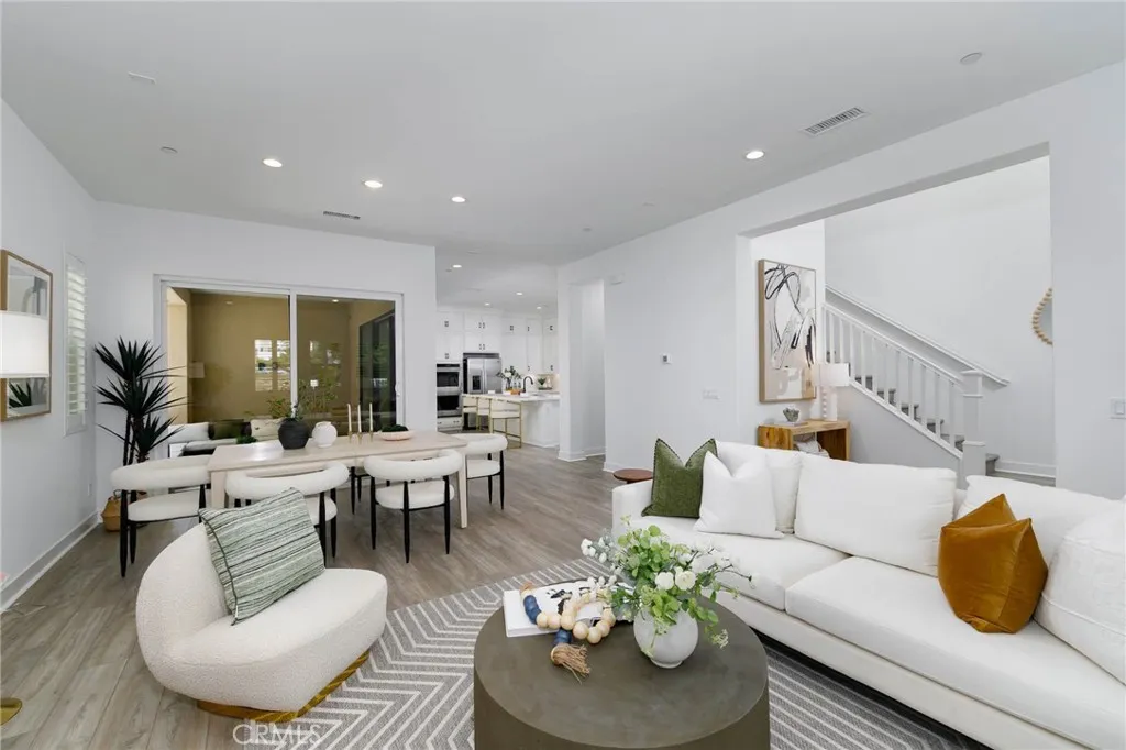 484 Chorus, Irvine, California 92618 home-pic-3